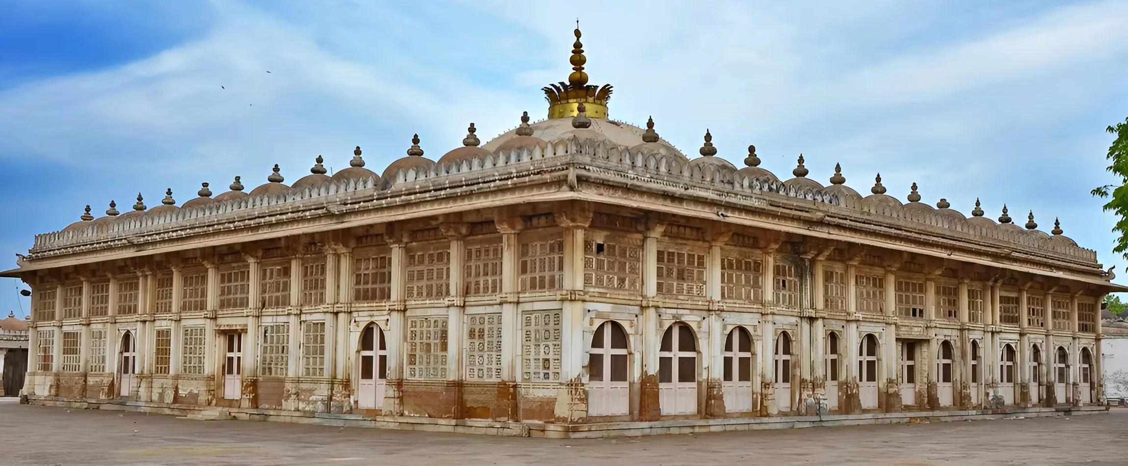 Top 10 Places to Visit in Gujarat You Must See